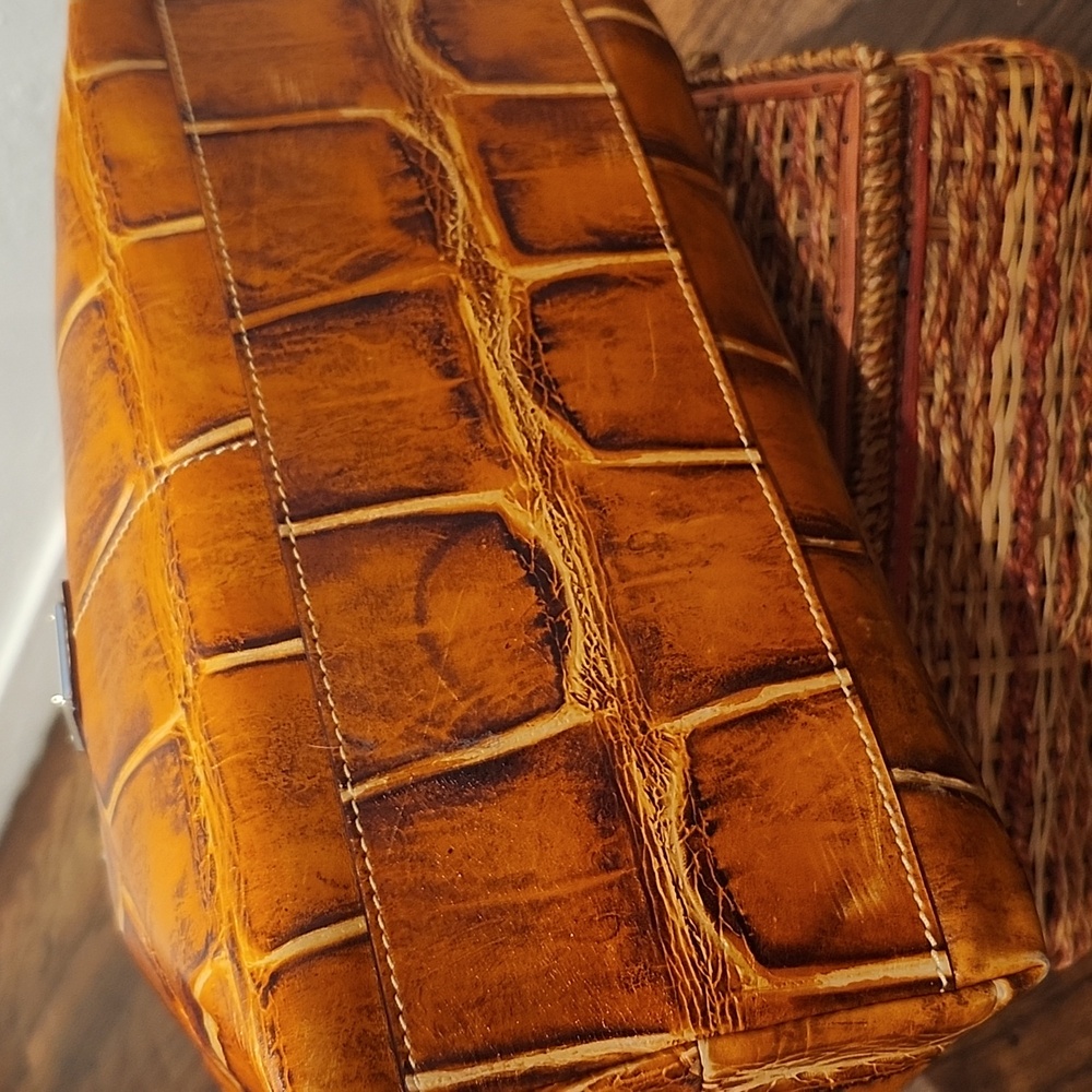 Dooney & Bourke Dillen Croc Embossed Shoulder Bag - Picture 9 of 14
